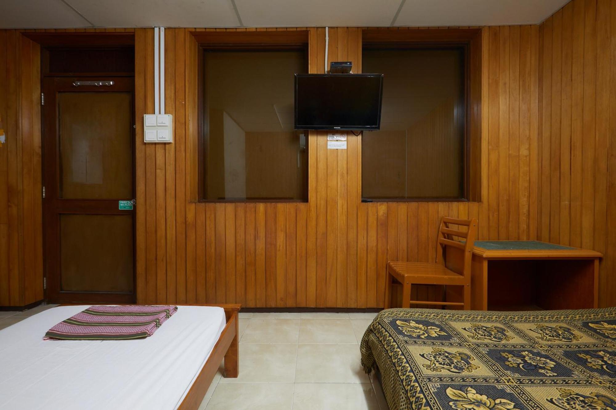 Ros Heritage Motel George Town Esterno foto