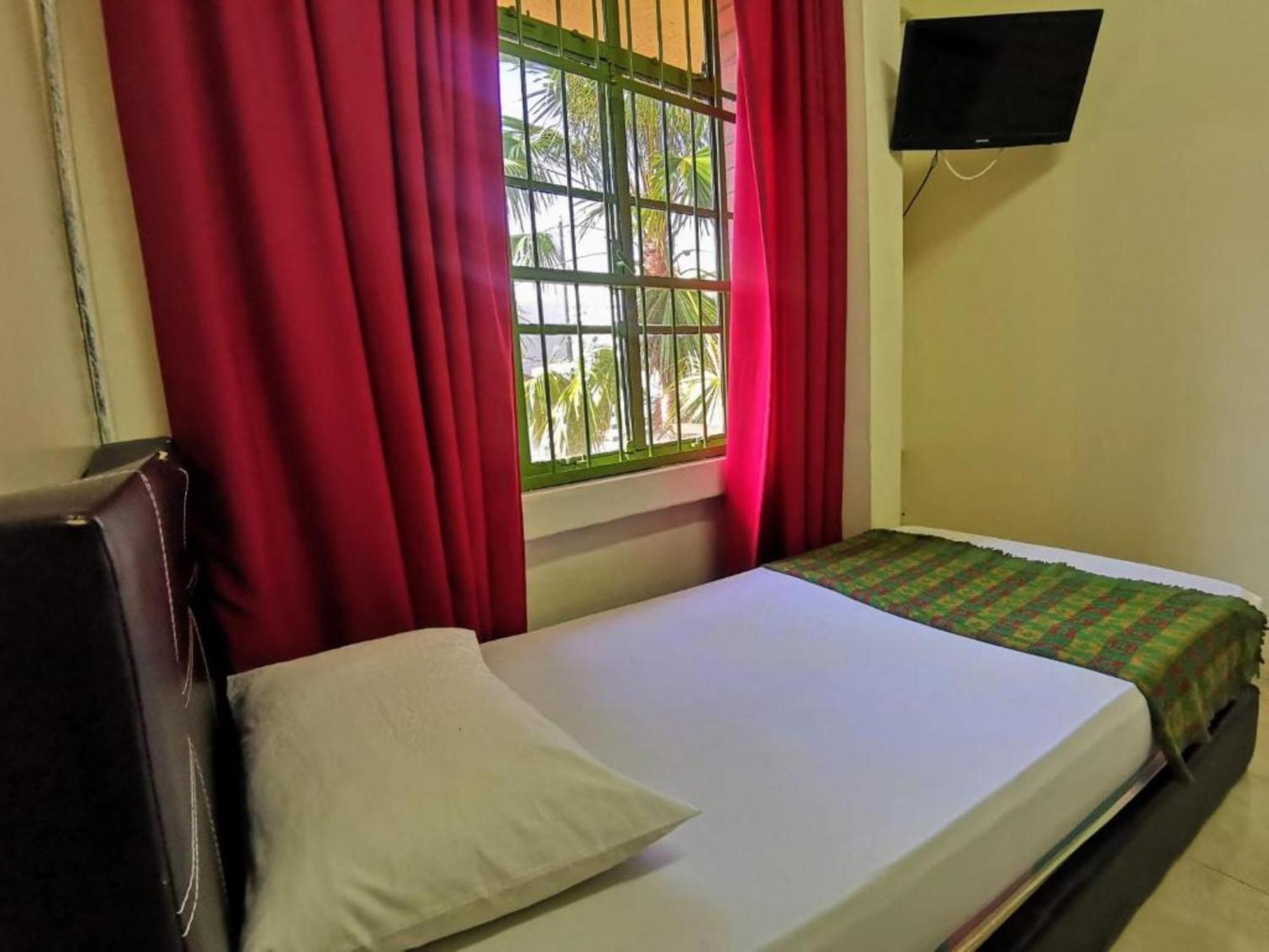 Ros Heritage Motel George Town Esterno foto